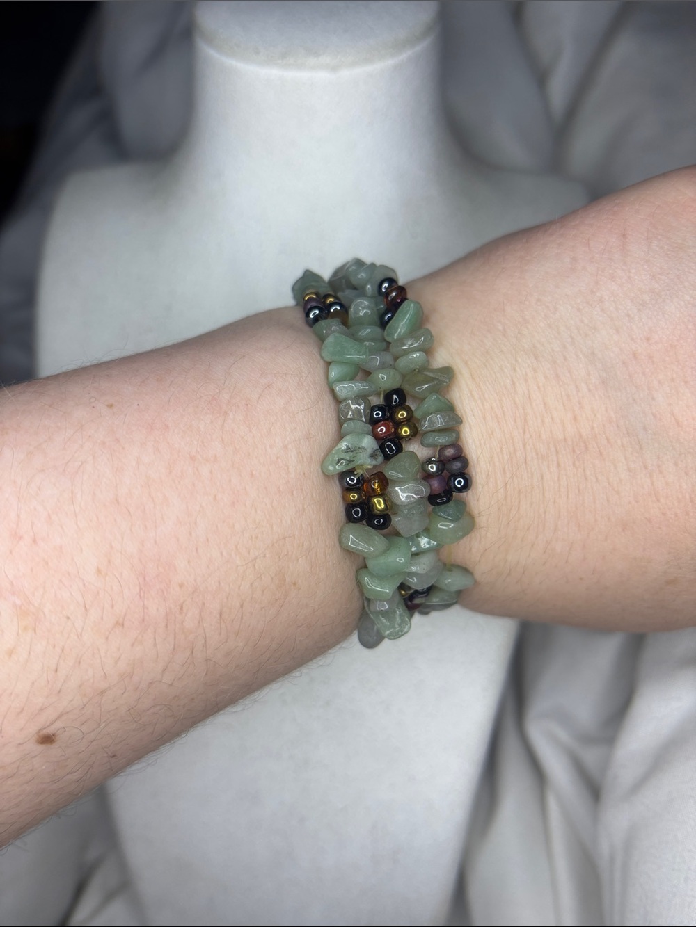 Green Aventurine Chip Bead Stretch Necklace or wrap bracelet - Picture 5 of 5